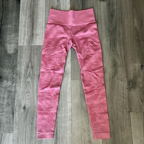 Gymshark High Waisted Adapt Camo Seamless Legging - Picture 2 of 6